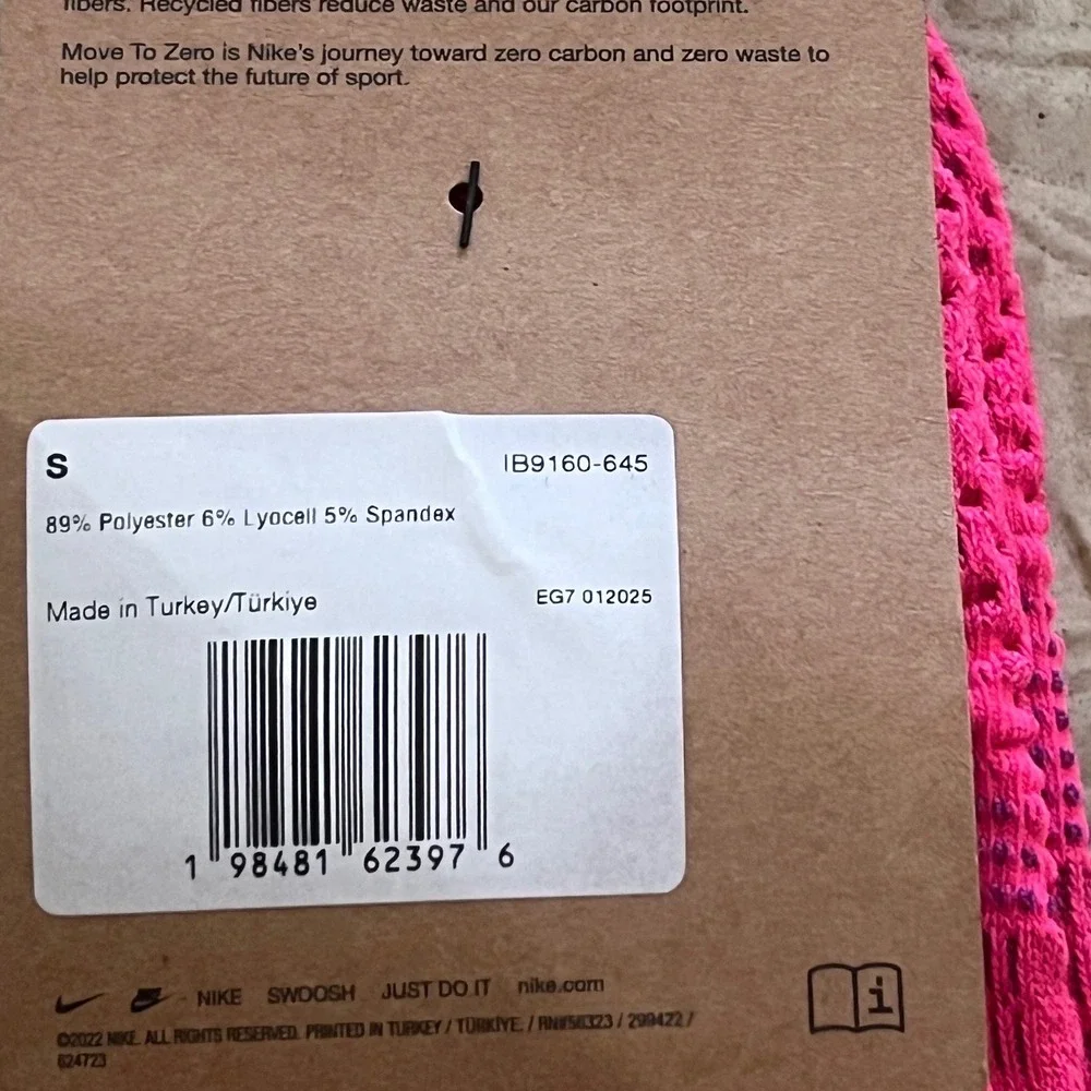 Nike Unicorn Multisport Crew Socks Unisex Small Pink New Dri-FIT ADV IB9160-645